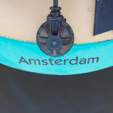 Flow Bådhotel *