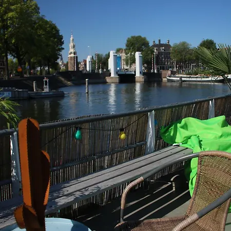 Bådhotel Flow Amsterdam