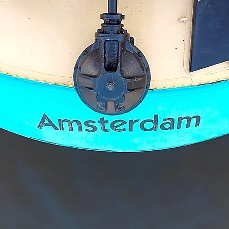 Flow Botel Amsterdam